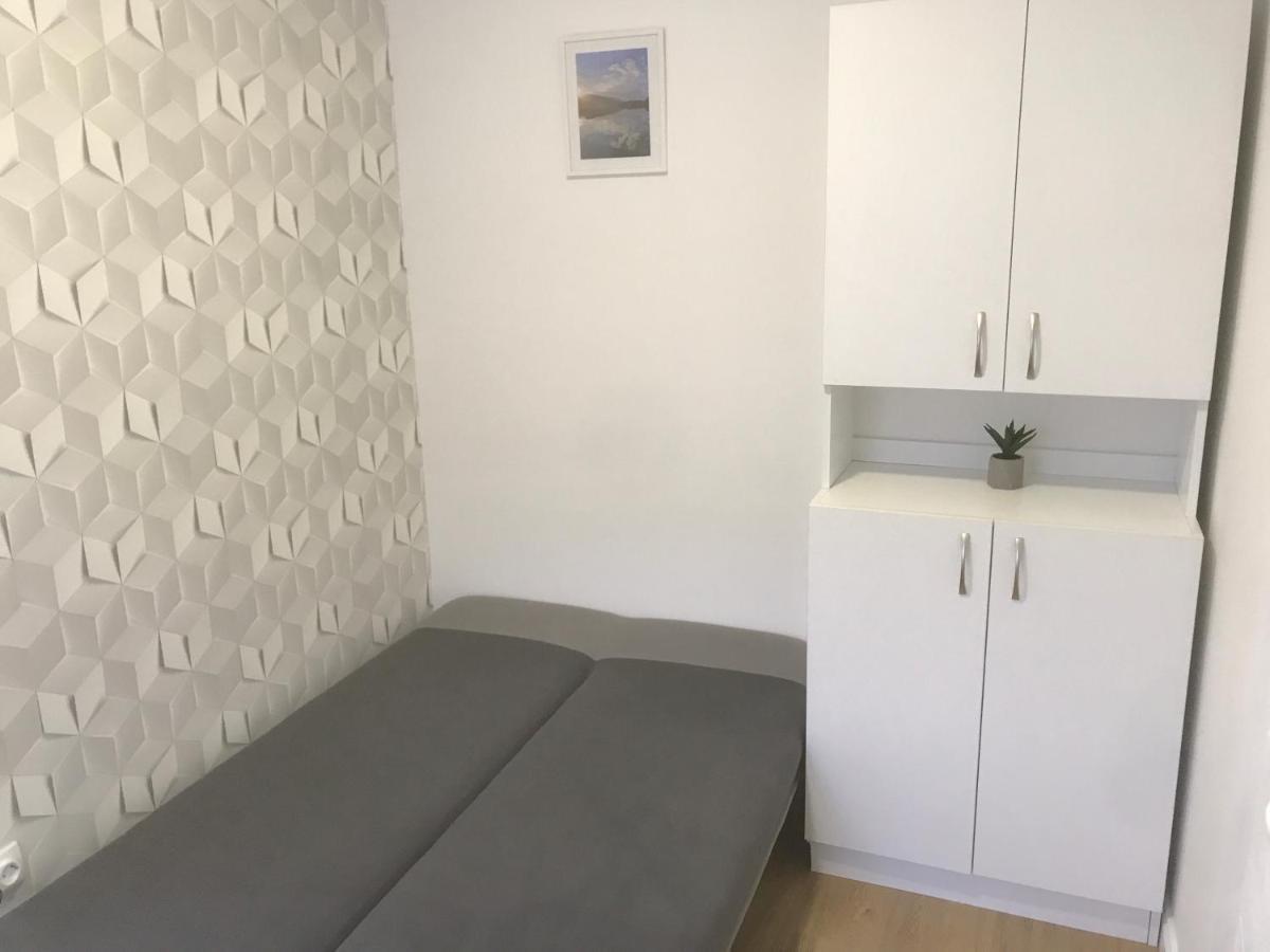 Apartman Kristina Free Parking نوفي ساد المظهر الخارجي الصورة
